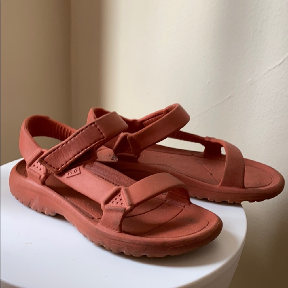 Kids Reba sandals